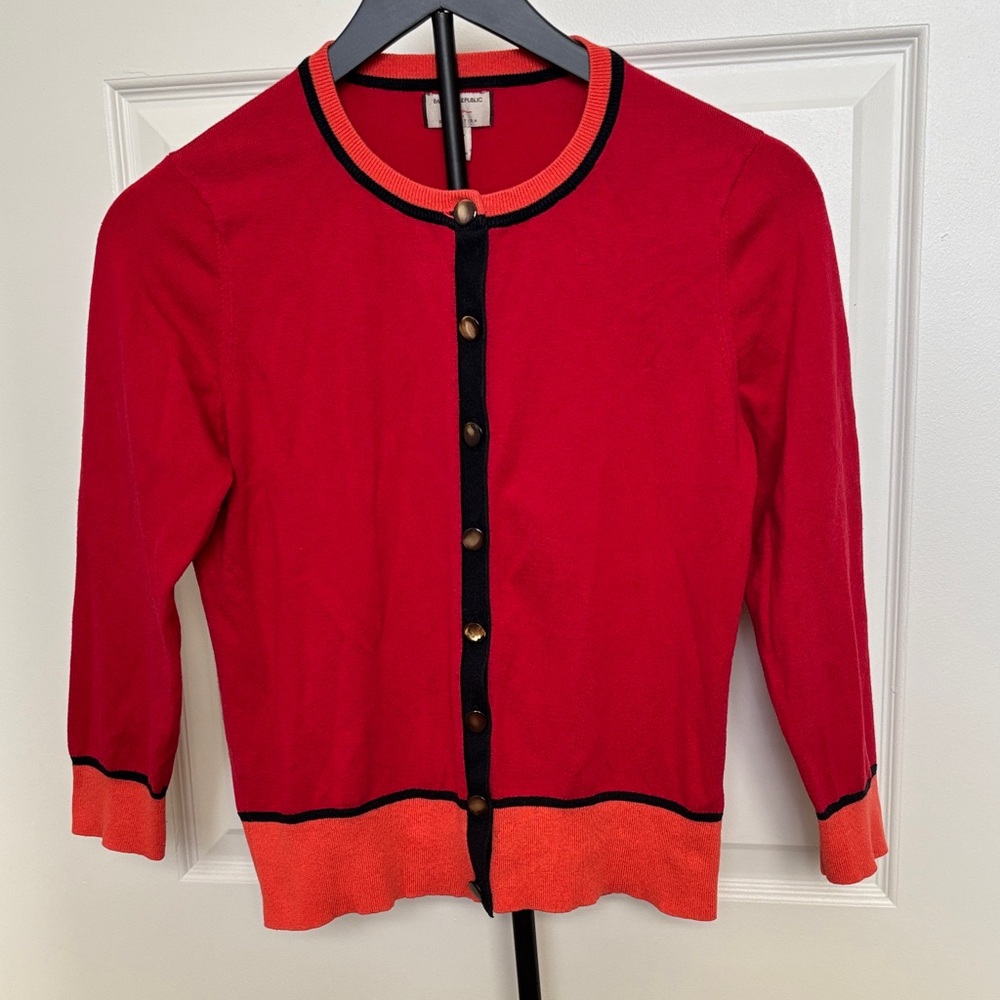 Banana Republic Women’s Red Orange Knit Cardigan Size M Silk Blend